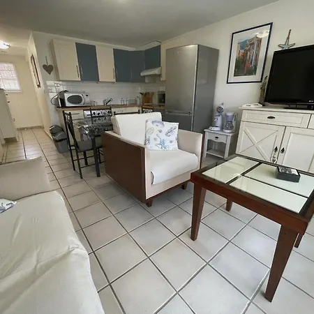 Pres - Fr-1-309-5 * Banyuls-sur-Mer