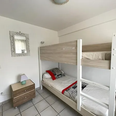 Apartment Pres - Fr-1-309-5 *